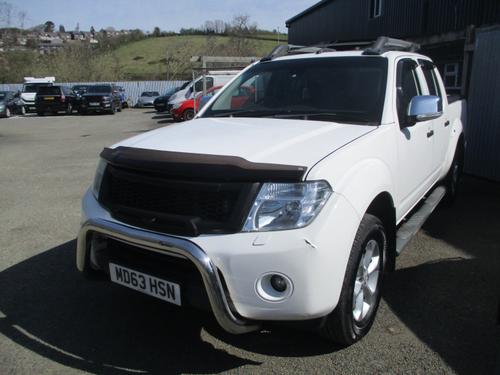 2014 Nissan Navara | £8,695