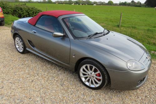 2005 MG MGF