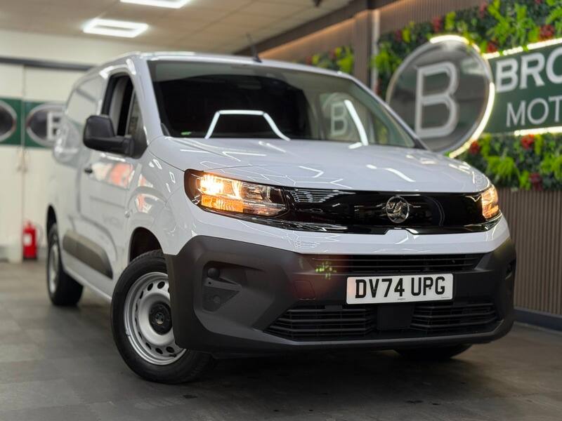 Vauxhall Combo - Image 1