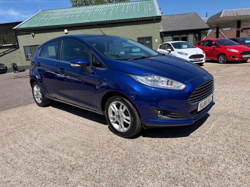 2017 FORD FIESTA 1.0 ECOBOOST ZETEC 5DR PETROL 29,700 MILES MANUAL ONLY 7,295 VIEW DETAILS... photo