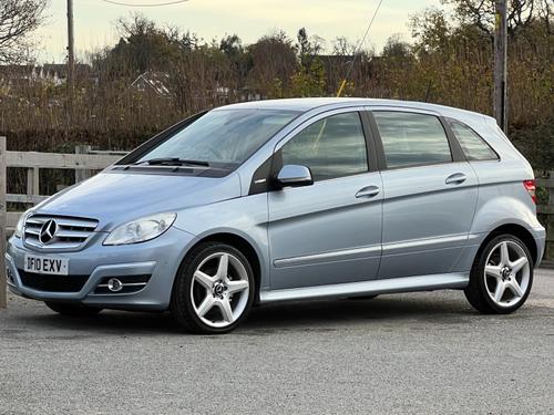 2010 MERCEDES B CLASS B160 BLUEEFFICIENCY SPORT 5DR LOW MILES 67,000 PETROL 67,000 MILES MANUAL ONLY... photo
