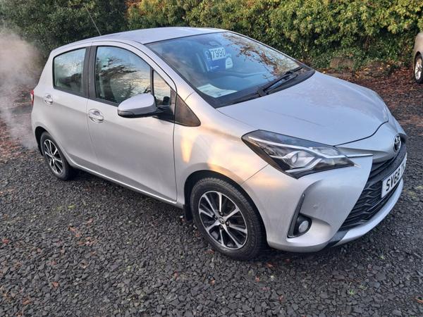 Used 2018 Toyota Yaris 1.5 VVT-i Icon Tech £7,990 79,072 miles Silver