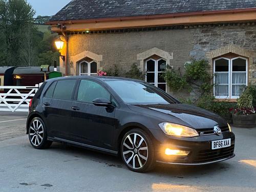 2016 Volkswagen Golf