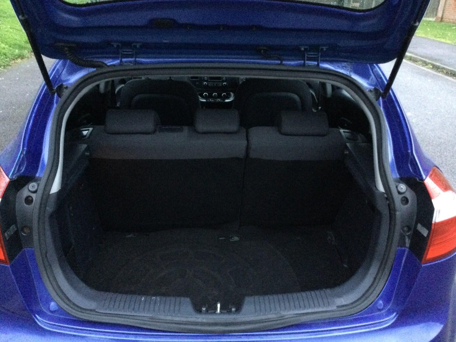 2013 KIA Rio thumbnail 11