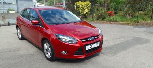 2013 FOCUS 1.6 ZETEC 5DR PETROL 63,000 MILES MANUAL ONLY 4,900 VIEW DETAILS... photo