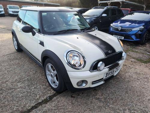 2008 MINI COOPER 3DR PETROL 89,663 MILES MANUAL ONLY 1,995 VIEW DETAILS... photo