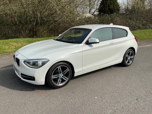 2014 BMW 1 SERIES 116I SPORT 3DR PETROL 46,500 MILES MANUAL ONLY 4,500 VIEW DETAILS... photo