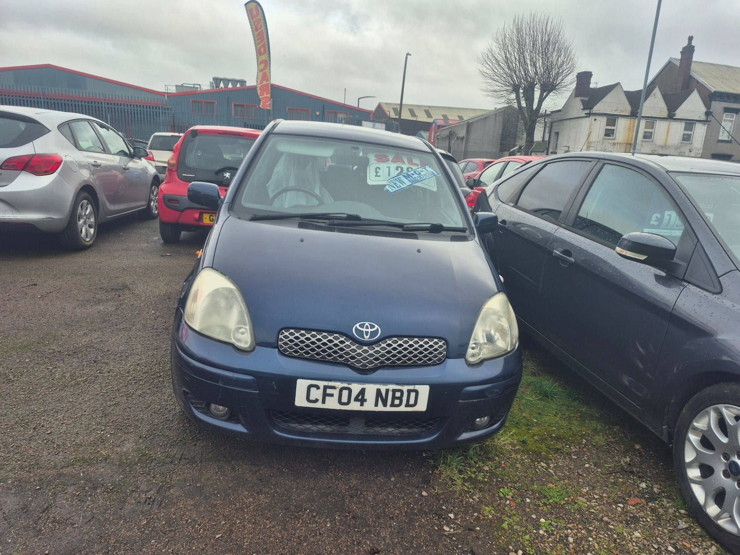 TOYOTA YARIS 1.3 VVT I BLUE 5DR PETROL 88,966 MILES MANUAL ONLY 999 VIEW...