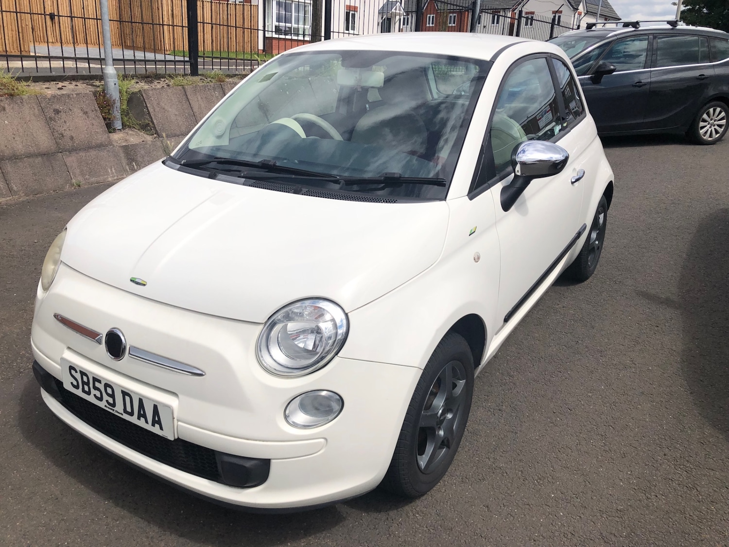 FIAT 500 1.2 POP 3 DOOR PETROL 69,000 MILES MANUAL ONLY 1,795 VIEW DETAILS...