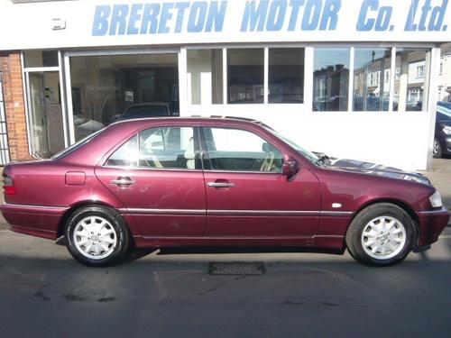 1997 C CLASS C180 ELEGANCE 4DR AUTO 5 PETROL 82,903 MILES AUTOMATIC ONLY 3,995 VIEW... photo