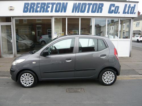 2010 I10 1.2 CLASSIC 5DR PETROL 37,725 MILES MANUAL ONLY 2,695 VIEW DETAILS... photo