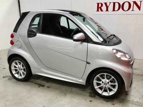 2012 2012 smart fortwo Passion 2dr Softouch Automatic 84 [2010] Petrol photo