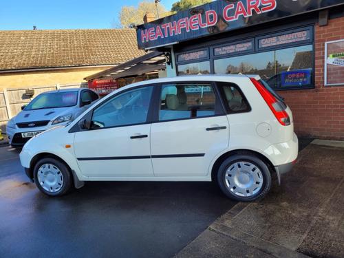 2003 FIESTA 1.25 LX 5DR PETROL 14,210 MILES MANUAL ONLY 3,995 VIEW DETAILS... photo