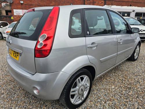 2007 Ford Fiesta