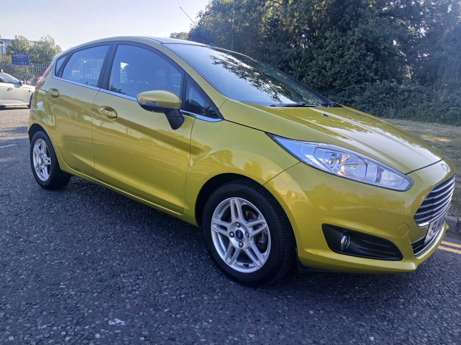 FORD FIESTA 1.6 ZETEC 5DR AUTOMATIC POWERSHIFT PETROL 29,000 MILES AUTOMATIC ONLY 7,995 VIEW...