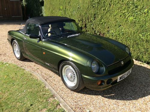2005 MG RV8 | £1
