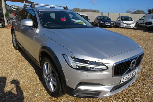 2017 Volvo V90