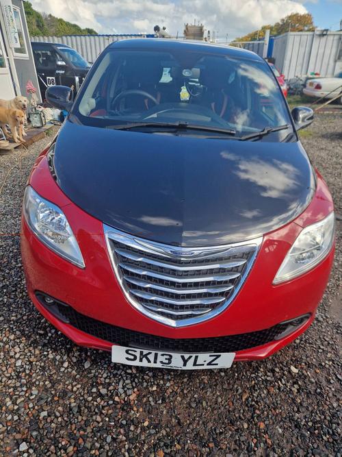 Chrysler Ypsilon 2013