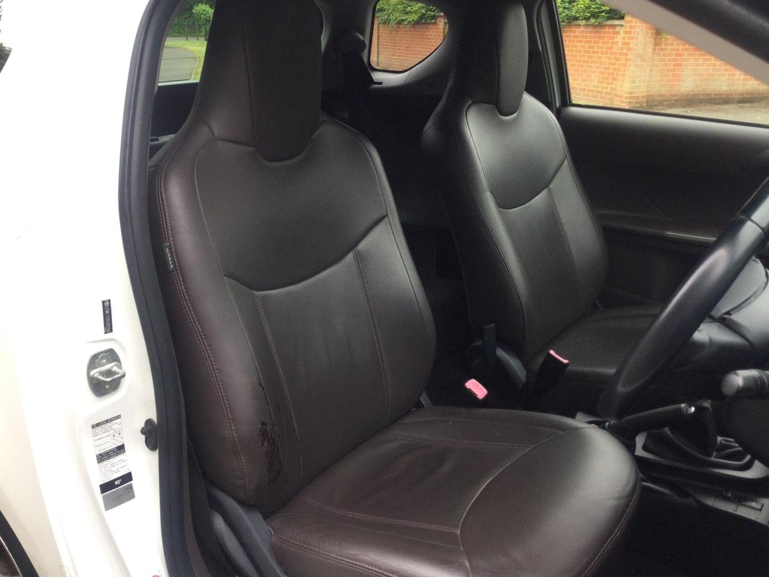 TOYOTA IQ 1.0 VVT I 2 EURO 4 3DR PETROL 62,000 MILES MANUAL ONLY...