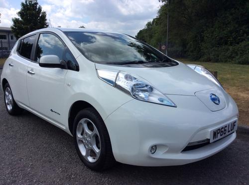 2017 NISSAN LEAF 80KW ELECTRIC ACENTA 30KWH 5DR AUTO ELECTRIC 29,000 MILES AUTOMATIC ONLY 6,995... photo