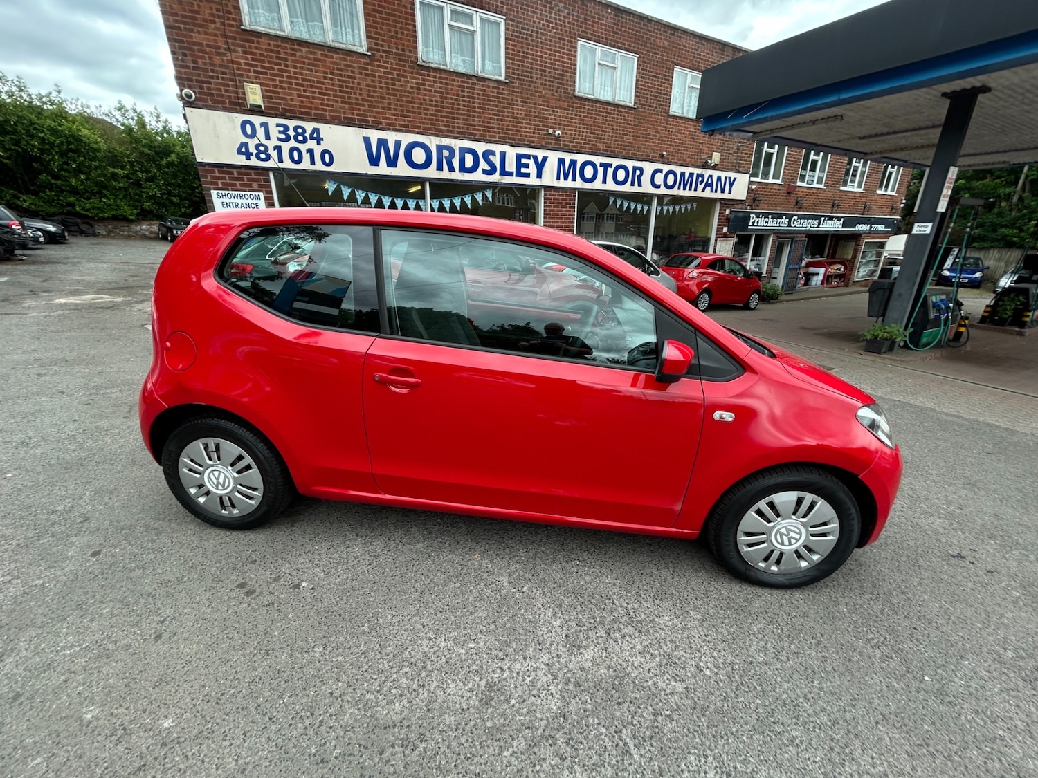 volkswagen up! £20 petrol - 75,890 miles - manual only £3,299 view details...