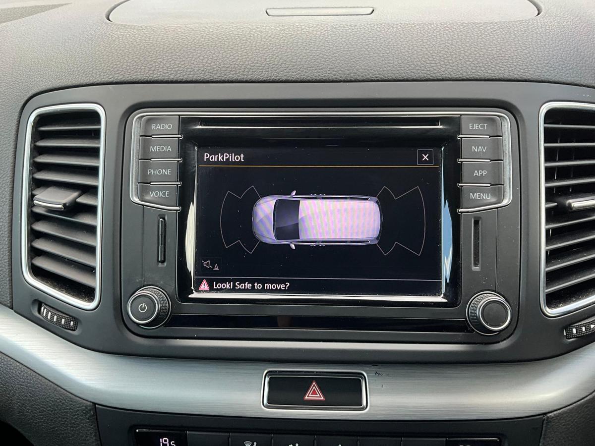 Used 2019 VOLKSWAGEN SHARAN Grey £18,949 | Abingdon 