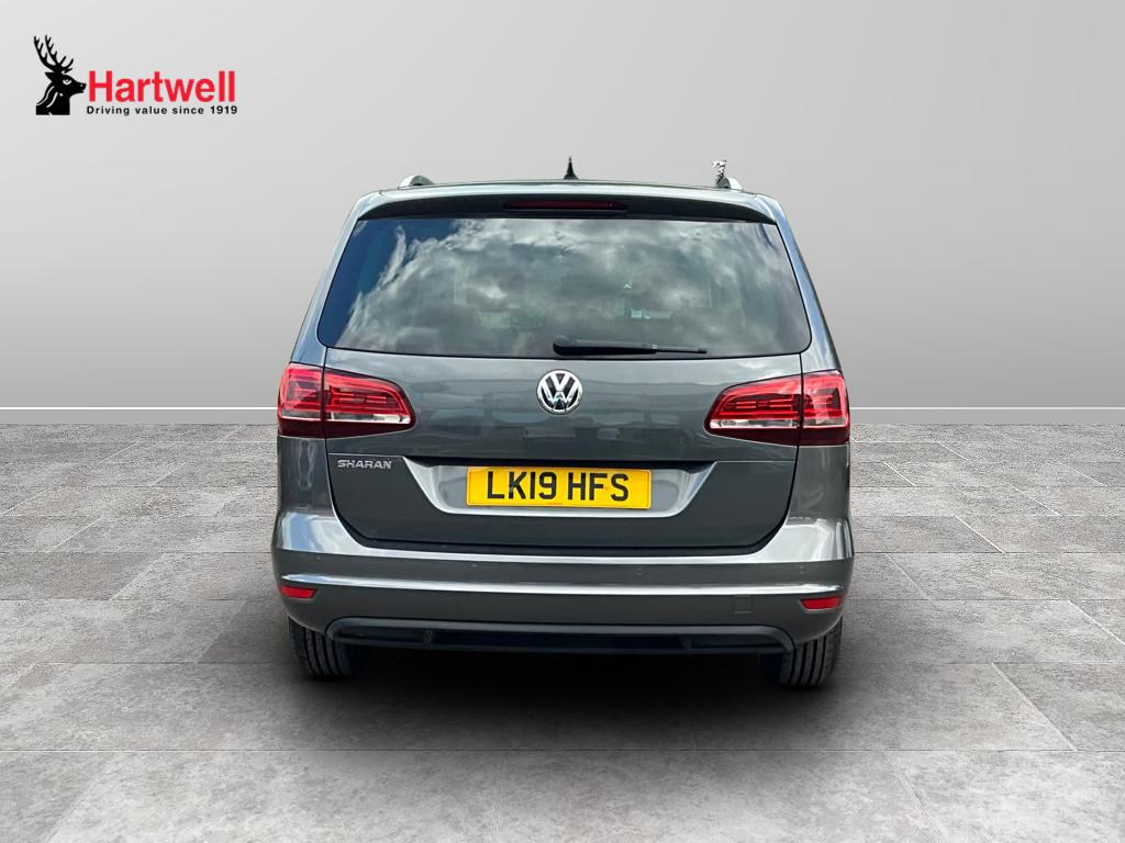 Used 2019 VOLKSWAGEN SHARAN Grey £18,949 | Abingdon 
