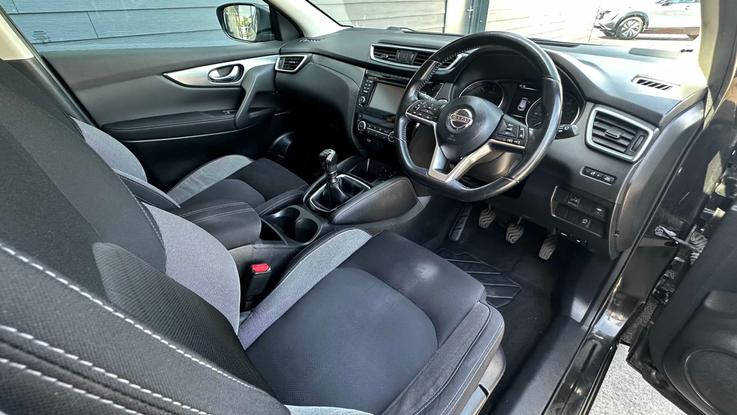 Used Nissan QASHQAI SW18TTJ 11