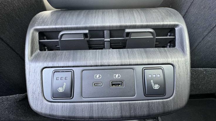 Used Nissan ARIYA GK75FMX 22