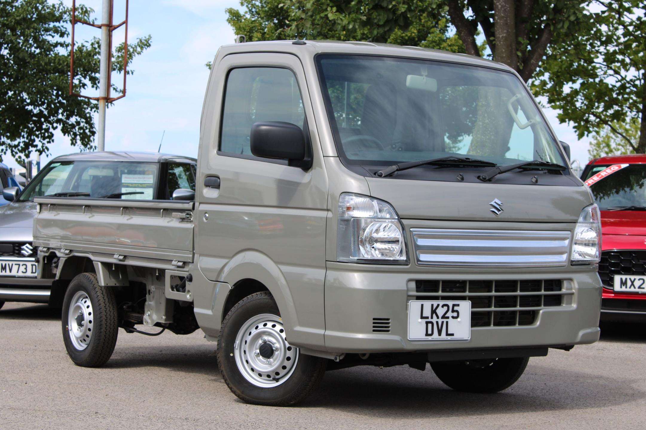 2025 SUZUKI CARRY