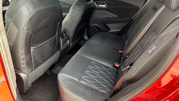 Used Nissan QASHQAI GD24JDZ 37