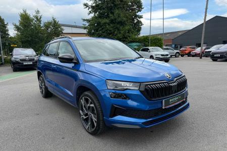 None SKODA KAROQ 1.5 TSI SPORTLINE EDITION 5DR DSG MILEAGE 4,116 MILES FUEL TYPE PETROL... photo