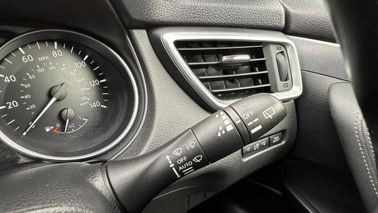 Used Nissan QASHQAI LP69KMA 24