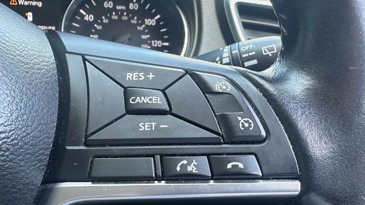 Used Nissan QASHQAI SW18TTJ 25
