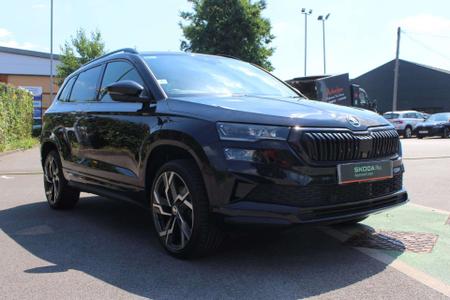 None SKODA KAROQ 1.5 TSI SPORTLINE 5DR DSG MILEAGE 5,590 MILES FUEL TYPE PETROL TRANSMISSION... photo