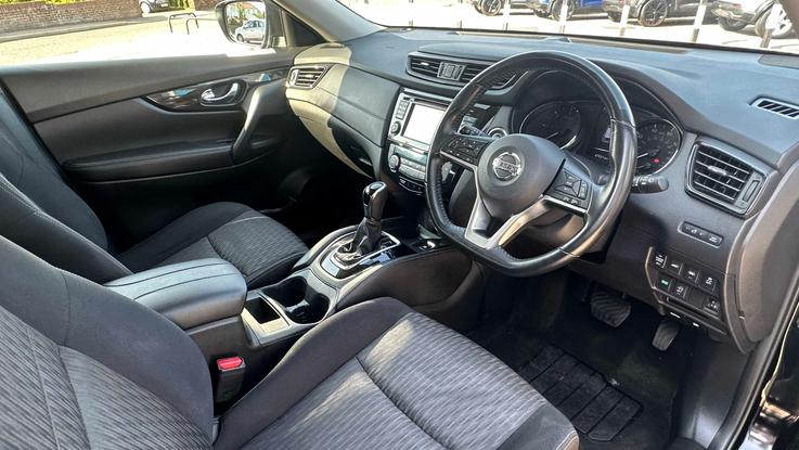 Used Nissan X-TRAIL DN68CNV 12