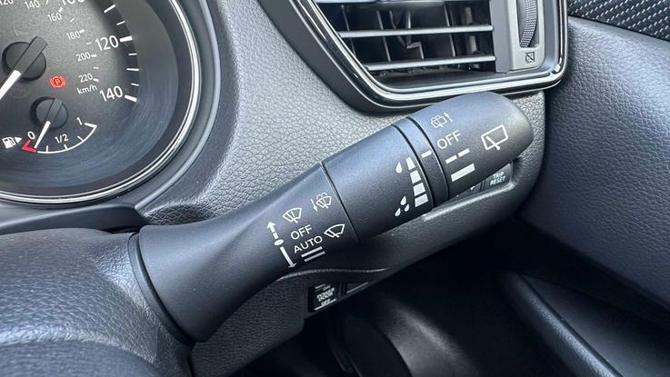 Used Nissan X-TRAIL DN68CNV 25