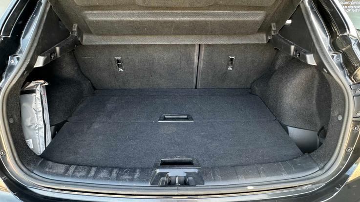 Used Nissan QASHQAI SW18TTJ 8