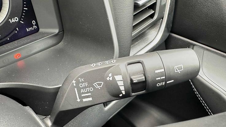Used Nissan QASHQAI GD75KWH 32
