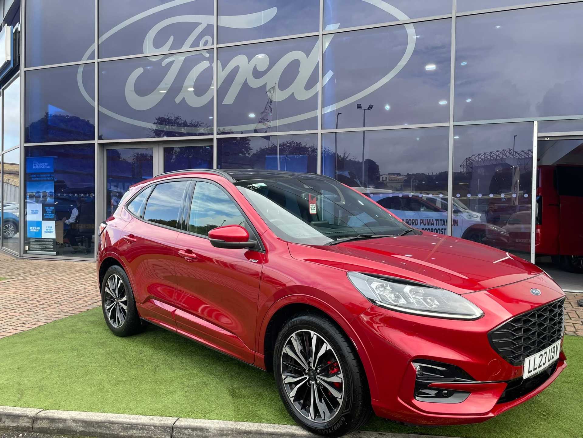 2023 Ford Kuga