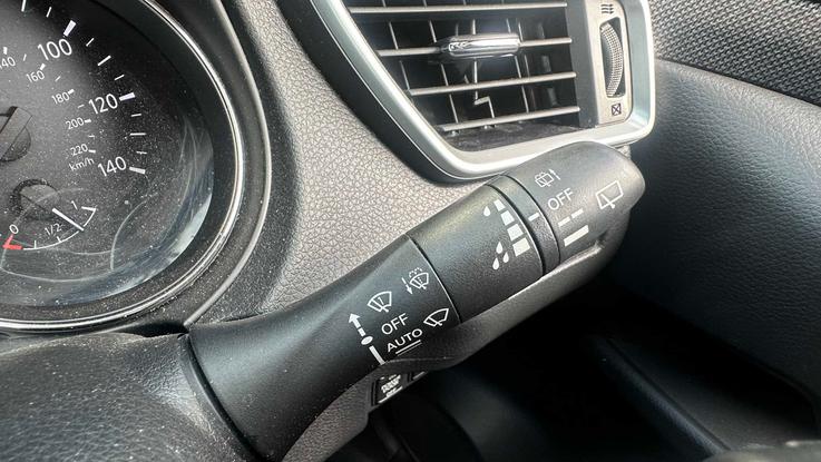 Used Nissan X-TRAIL GF16TXM 15