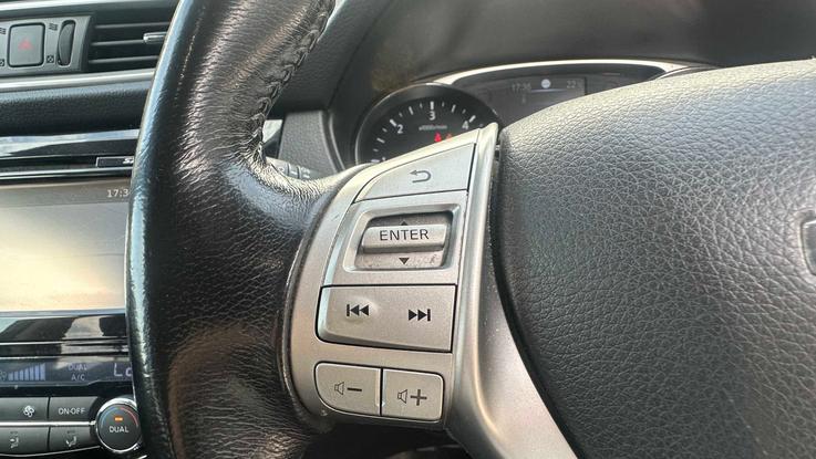 Used Nissan X-TRAIL GF16TXM 12