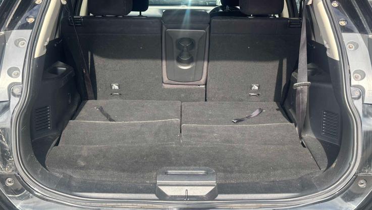 Used Nissan X-TRAIL GF16TXM 29