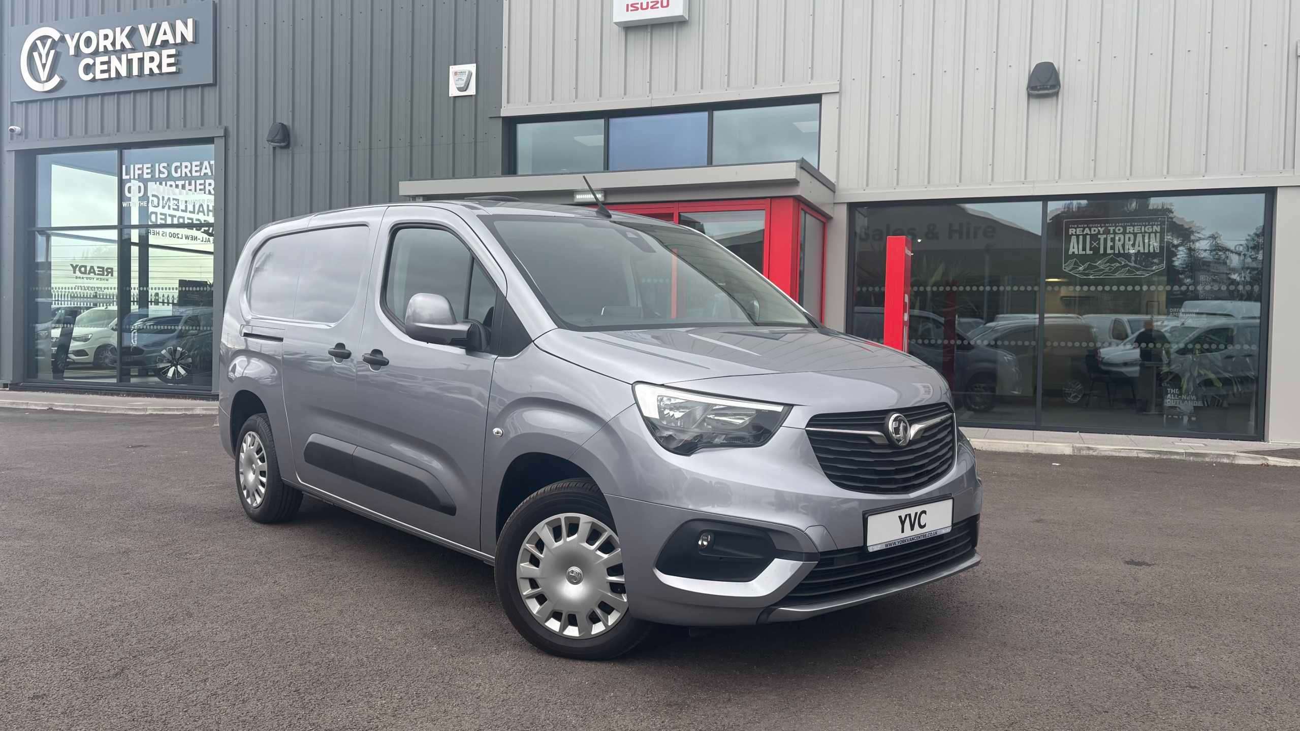 2021 VAUXHALL COMBO