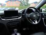 Kia XCeed Photo 1