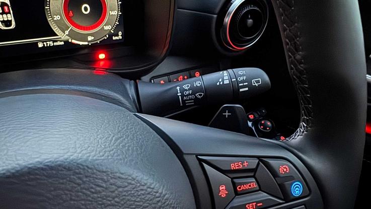 Used Nissan JUKE GF75XPD 17