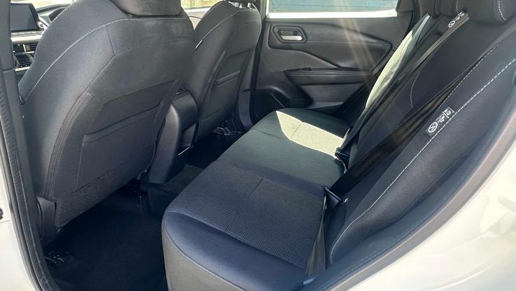 Used Nissan QASHQAI YH72HHF 28