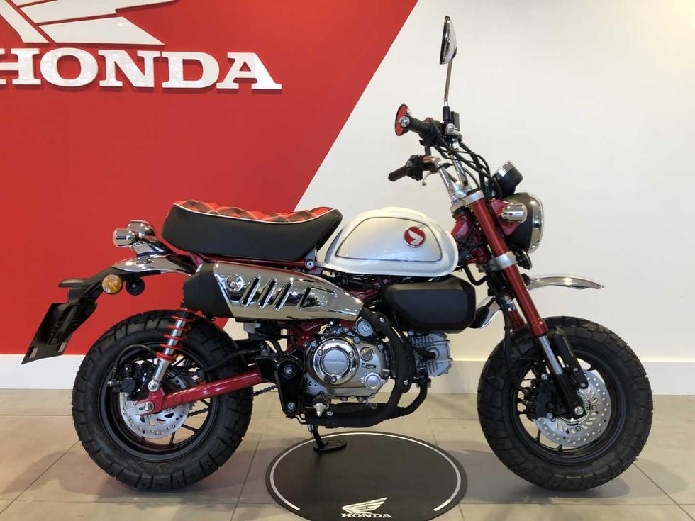 New ~ Honda Z125m Z125maned £3,599 ~ Miles Pearl Nebula Red 