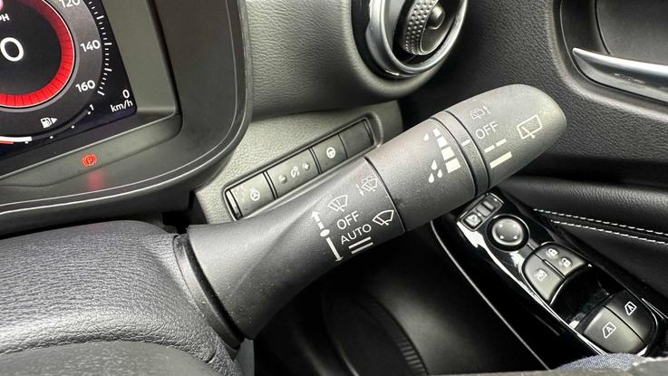 Used Nissan JUKE GF24NSV 30