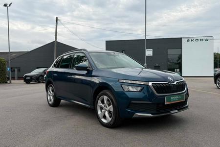 None SKODA KAMIQ 1.0 TSI 110 SE DRIVE 5DR DSG MILEAGE 45,061 MILES FUEL TYPE... photo